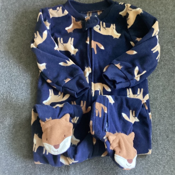 Baby winter pjs - Picture 1 of 2